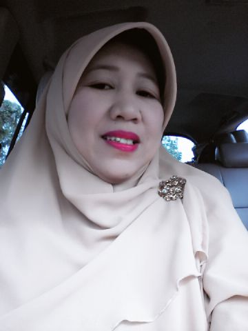 Hj. Nurul Qomaria, S.Pd